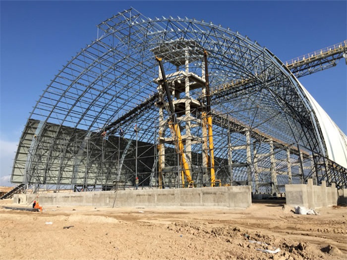 阿尔山煤机油桶翘工程网架